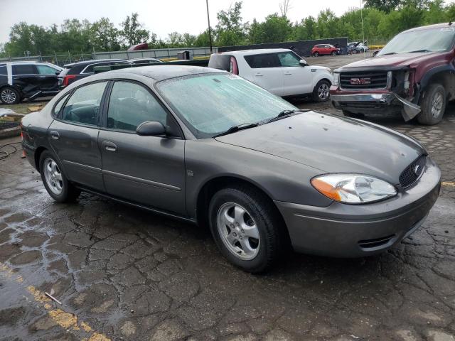 Photo 4 from auction – 2004 FORD TAURUS SES with VIN 1FAFP55S34A202771