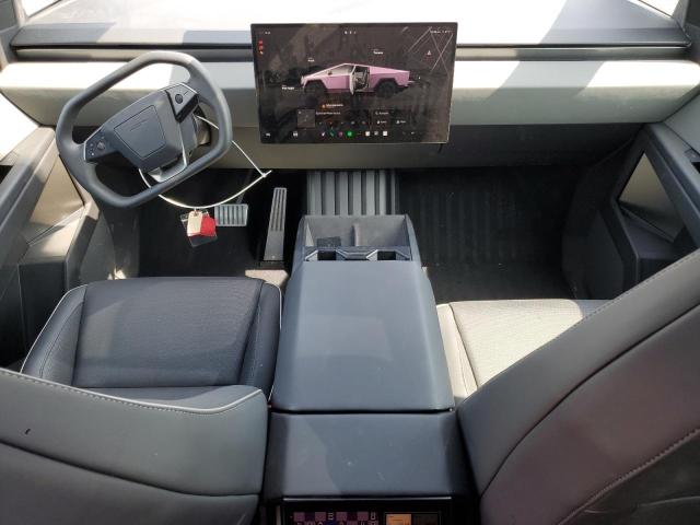 Photo 8 from auction – 2024 TESLA CYBERTRUCK with VIN 7G2CEHED5RA035120