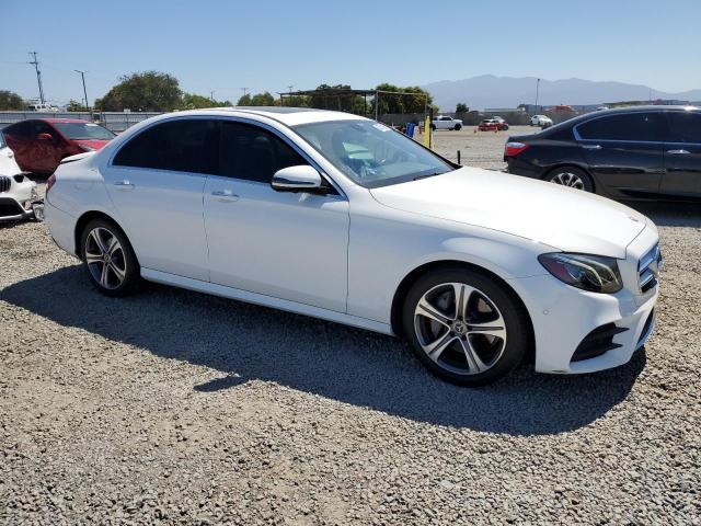 Photo 4 from auction – 2020 MERCEDES-BENZ E 350 with VIN WDDZF8DB8LA702913