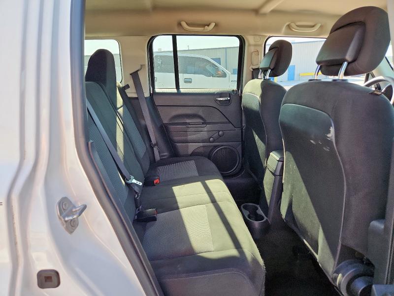 Photo 11 from auction – 2016 JEEP PATRIOT SP with VIN 1C4NJPBBXGD813178