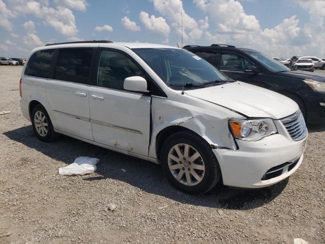 Photo 4 from auction – 2016 CHRYSLER TOWN & COU with VIN 2C4RC1BG0GR298080