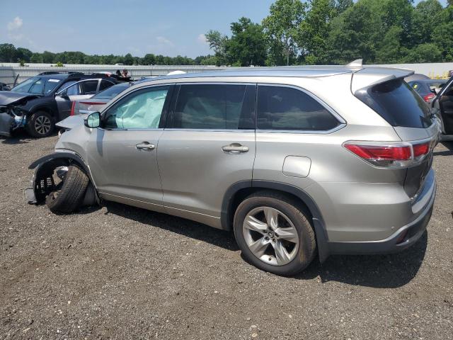 Photo 2 from auction – 2016 TOYOTA HIGHLANDER with VIN 5TDDKRFH1GS241814