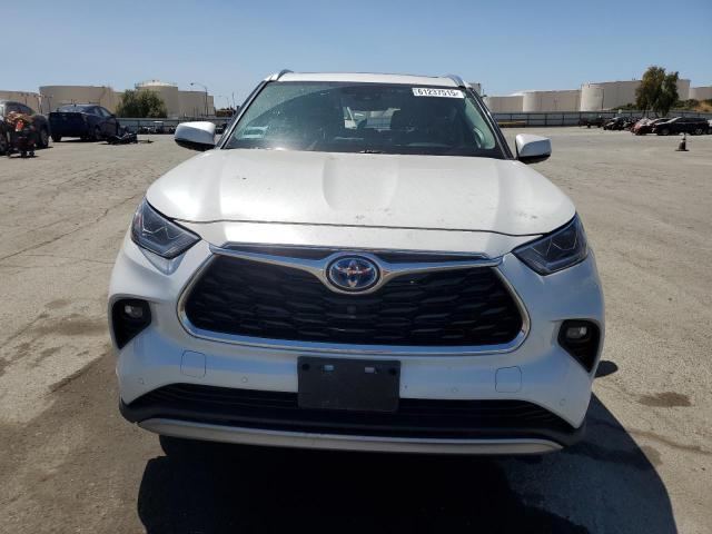 Photo 5 from auction – 2022 TOYOTA HIGHLANDER with VIN 5TDEBRCH8NS082408