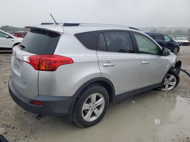 Photo 3 from auction – 2013 TOYOTA RAV4 XLE with VIN JTMWFREV8D5006798
