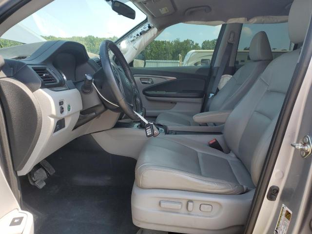 Photo 7 from auction – 2017 HONDA RIDGELINE with VIN 5FPYK2F57HB003011