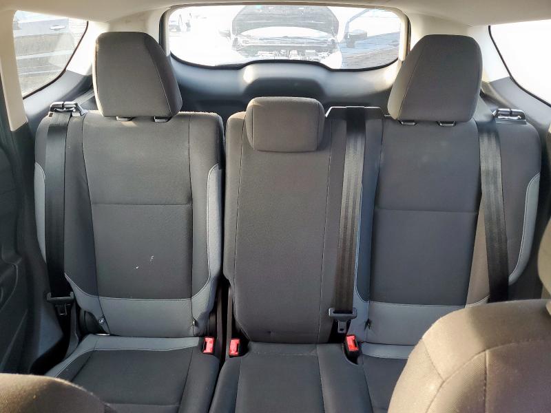 Photo 10 from auction – 2015 FORD ESCAPE S with VIN 1FMCU0F76FUA17467