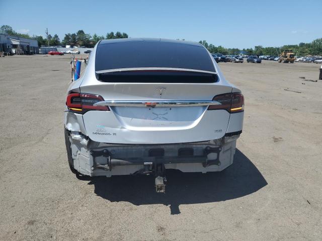 Photo 6 from auction – 2018 TESLA MODEL X with VIN 5YJXCDE23JF090870