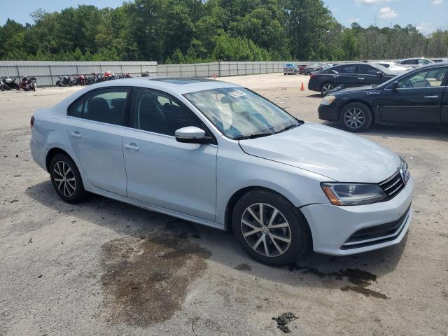 Photo 4 from auction – 2017 VOLKSWAGEN JETTA SE with VIN 3VWDB7AJ6HM405538