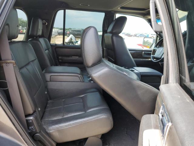 Photo 11 from auction – 2010 LINCOLN NAVIGATOR with VIN 5LMJJ2J58AEJ04949