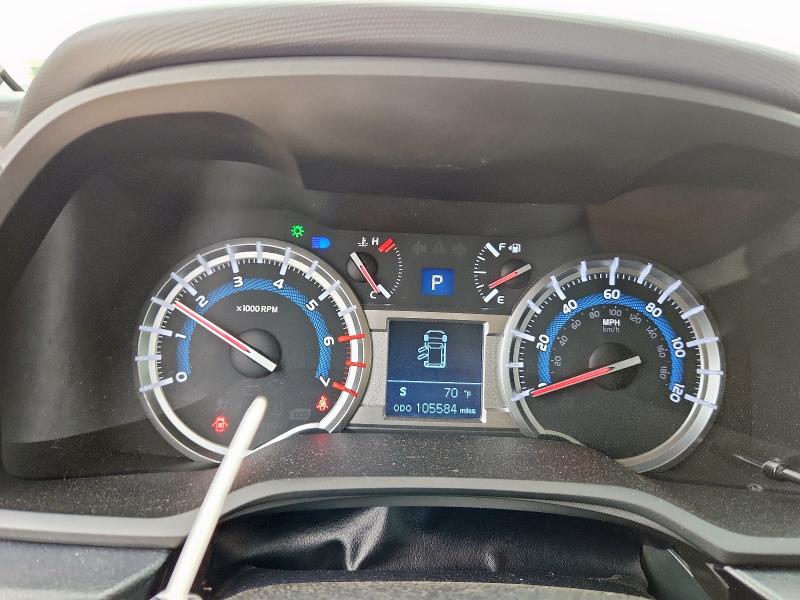 Photo 9 from auction – 2018 TOYOTA 4RUNNER SR with VIN JTEBU5JR9J5556198