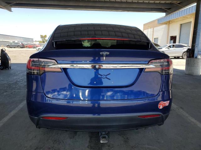 Photo 6 from auction – 2017 TESLA MODEL X with VIN 5YJXCDE23HF060312