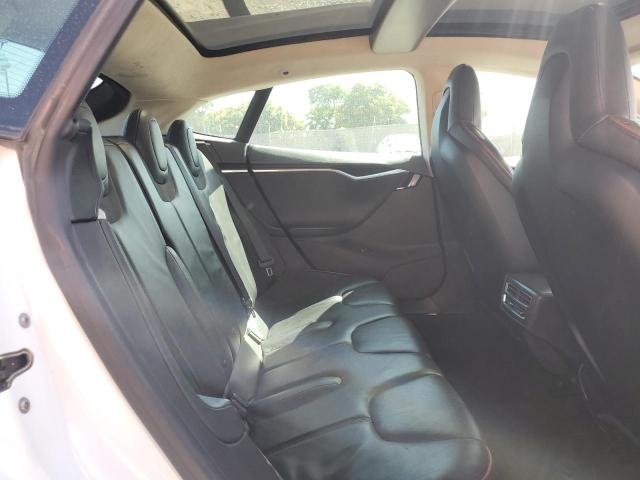 Photo 10 from auction – 2012 TESLA MODEL S with VIN 5YJSA1DP0CFP01811