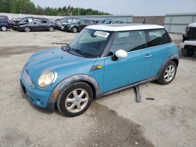 MINI COOPER 2010 with VIN WMWMF3C55ATZ21524 - Photo from auction