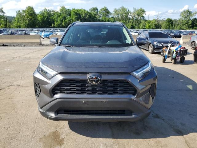 Photo 5 from auction – 2023 TOYOTA RAV4 XLE with VIN 2T3P1RFV9PC370504