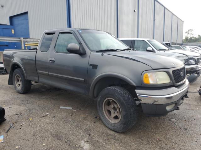 Photo 4 from auction – 2002 FORD F150 with VIN 1FTRX18L72NB52886