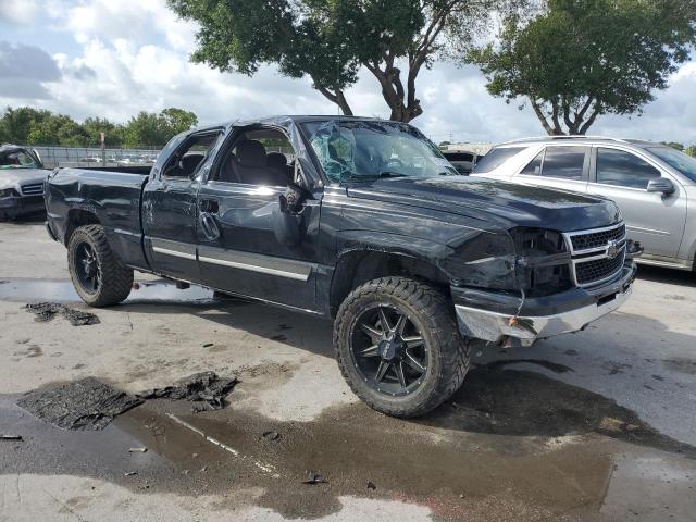 Photo 4 from auction – 2007 CHEVROLET SILVERADO with VIN 1GCEK19Z07Z200552