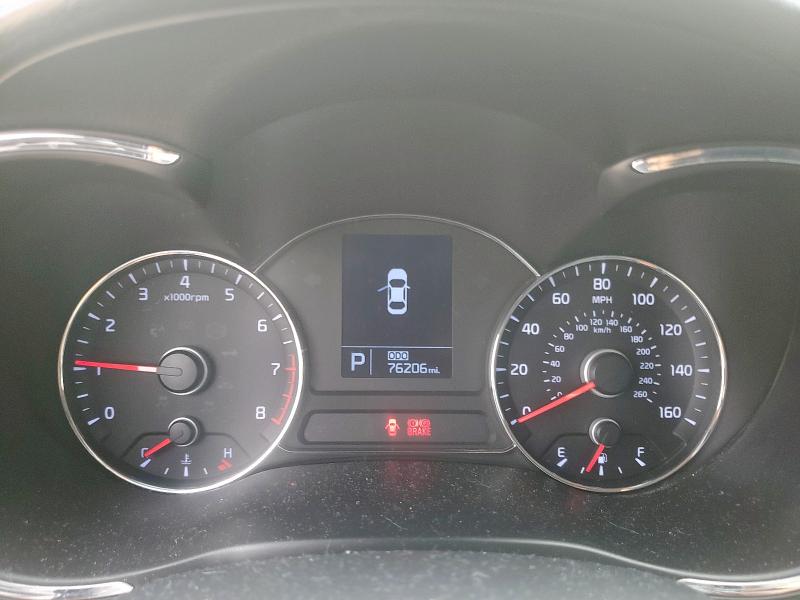 Photo 9 from auction – 2016 KIA FORTE EX with VIN KNAFZ4A87G5547594