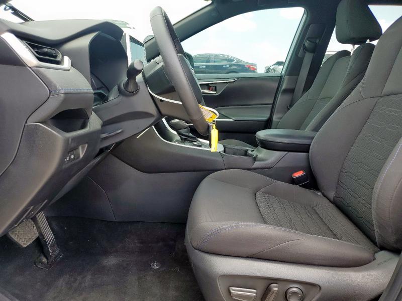 Photo 7 from auction – 2023 TOYOTA RAV4 SE with VIN 4T3T6RFV9PU109940