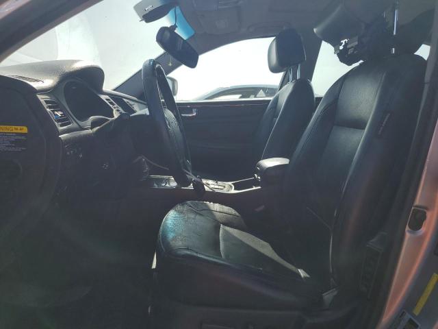 Photo 7 from auction – 2010 HYUNDAI GENESIS 3. with VIN KMHGC4DE0AU092347