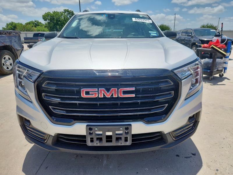 Photo 5 from auction – 2022 GMC TERRAIN SL with VIN 3GKALPEV3NL250596