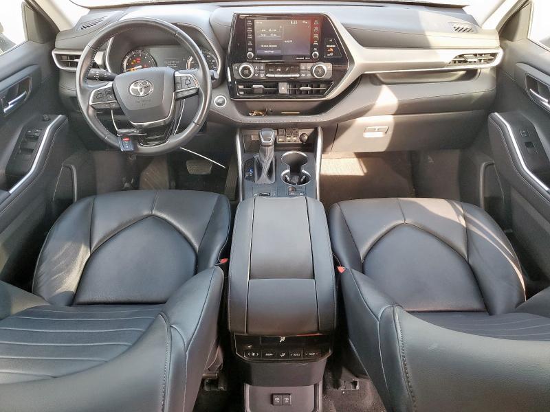 Photo 8 from auction – 2020 TOYOTA HIGHLANDER with VIN 5TDGZRAH1LS005528