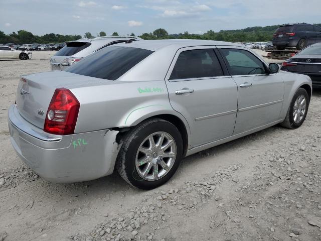 Photo 3 from auction – 2010 CHRYSLER 300 LIMITE with VIN 2C3CA3CV2AH110732