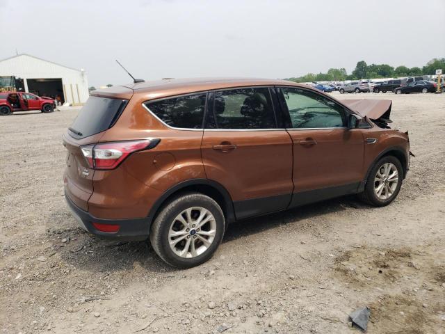 Photo 3 from auction – 2017 FORD ESCAPE SE with VIN 1FMCU0GD4HUE57954