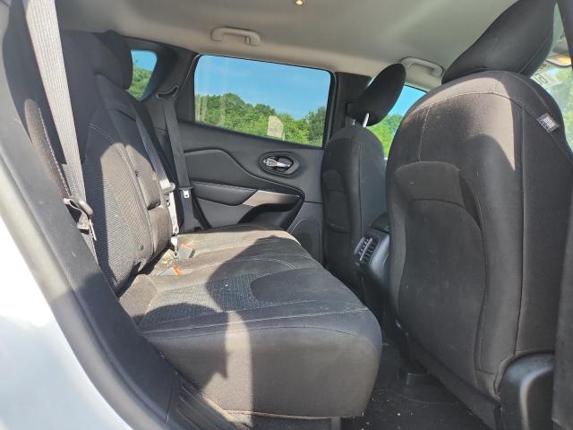Photo 11 from auction – 2019 JEEP CHEROKEE L with VIN 1C4PJLCB4KD376996