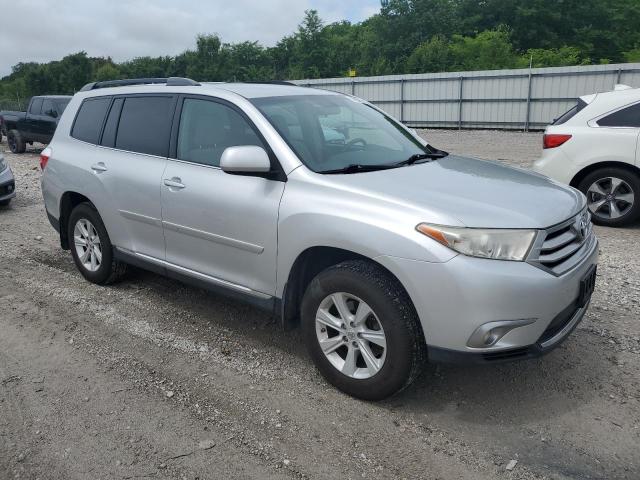 Photo 4 from auction – 2012 TOYOTA HIGHLANDER with VIN 5TDBK3EH3CS126213