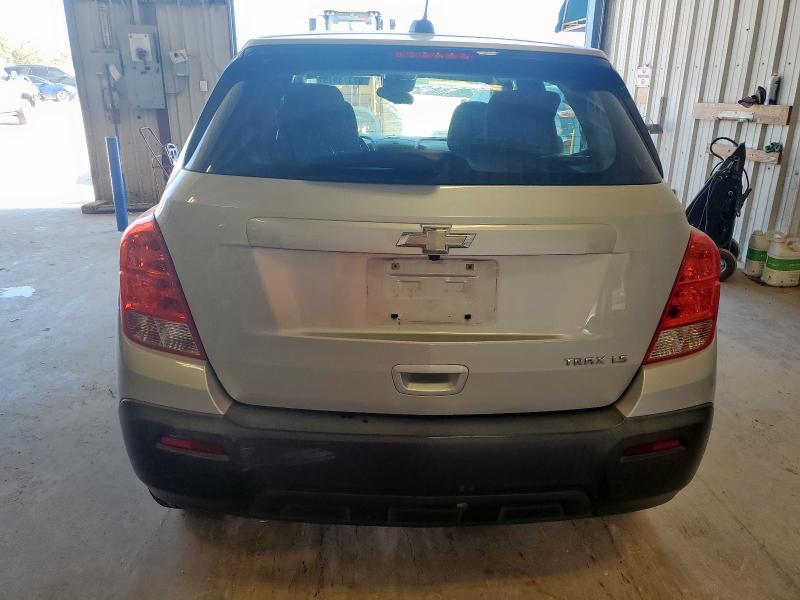 Photo 6 from auction – 2016 CHEVROLET TRAX LS with VIN 3GNCJKSB5GL277803