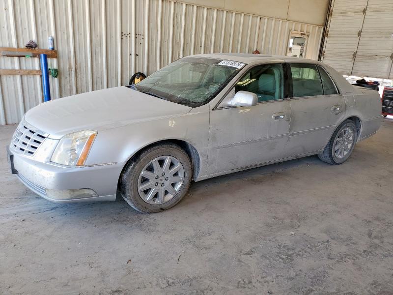 CADILLAC DTS 2011 with VIN 1G6KH5E64BU107353 - Photo from auction