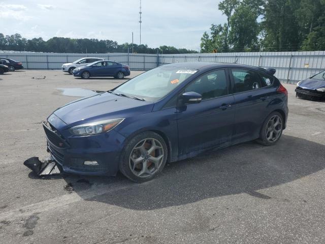 FORD FOCUS ST 2017 with VIN 1FADP3L9XHL310097 - Photo from auction