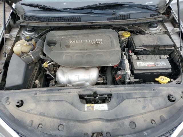 Photo 11 from auction – 2016 CHRYSLER 200 LIMITED with VIN 1C3CCCAB0GN117925