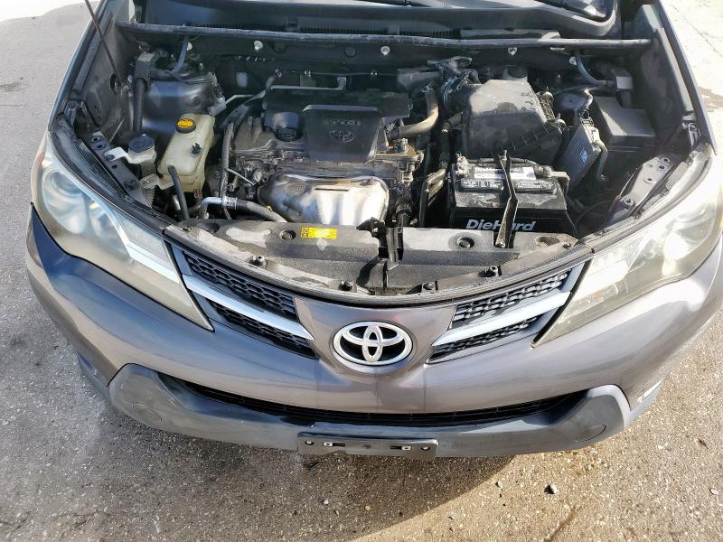 Photo 12 from auction – 2013 TOYOTA RAV4 XLE with VIN 2T3RFREV2DW102965
