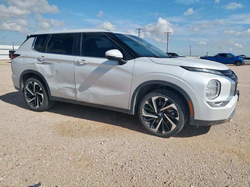 Photo 4 from auction – 2024 MITSUBISHI OUTLANDER with VIN JA4J3VA87RZ033643
