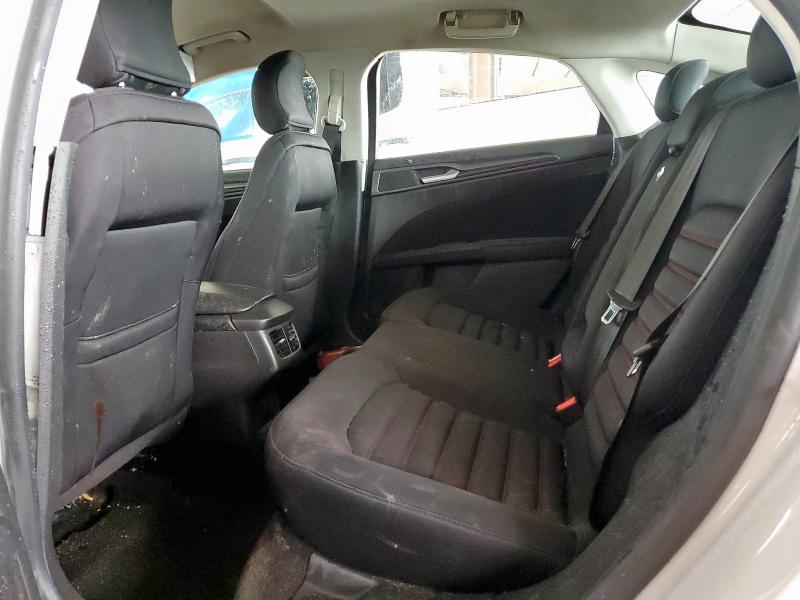 Photo 11 from auction – 2015 FORD FUSION SE with VIN 3FA6P0H78FR256022