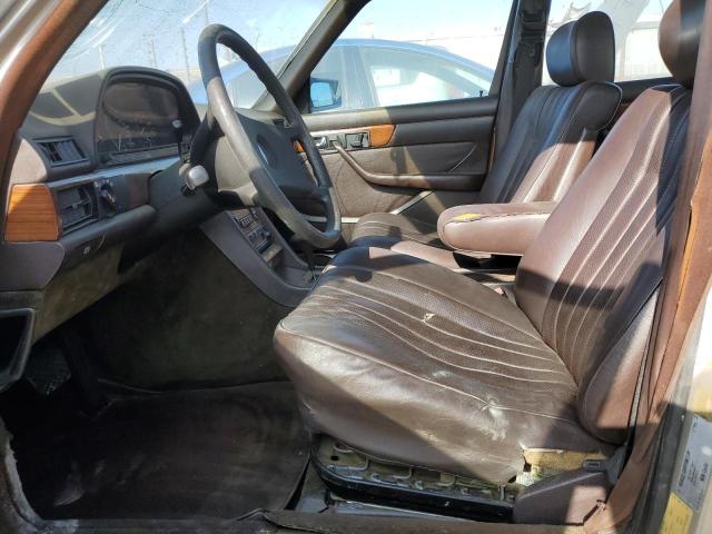 Photo 7 from auction – 1985 MERCEDES-BENZ 300 with VIN WDBCB20C6FA173245