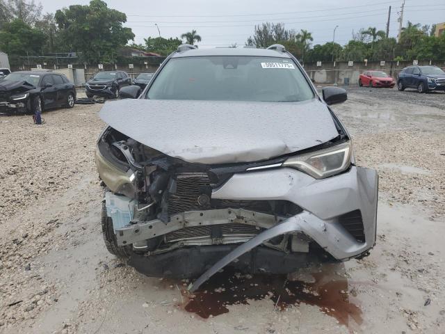 Photo 5 from auction – 2018 TOYOTA RAV4 LE with VIN 2T3ZFREV1JW458884