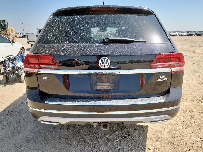 Photo 6 from auction – 2018 VOLKSWAGEN ATLAS SEL with VIN 1V2MR2CA2JC567512