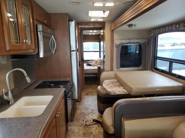 Photo 6 from auction – 2015 THOR MOTORHOME with VIN 1F66F5DY6F0A03776