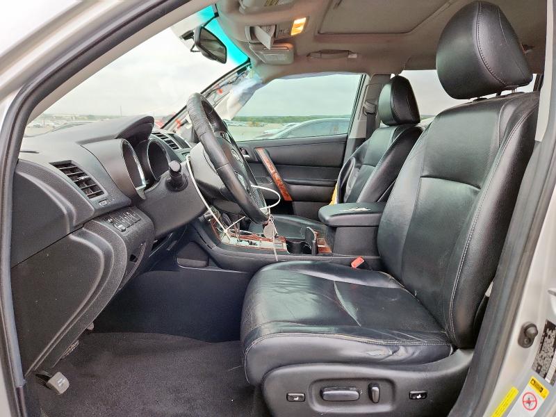 Photo 7 from auction – 2013 TOYOTA HIGHLANDER with VIN 5TDYK3EHXDS136510