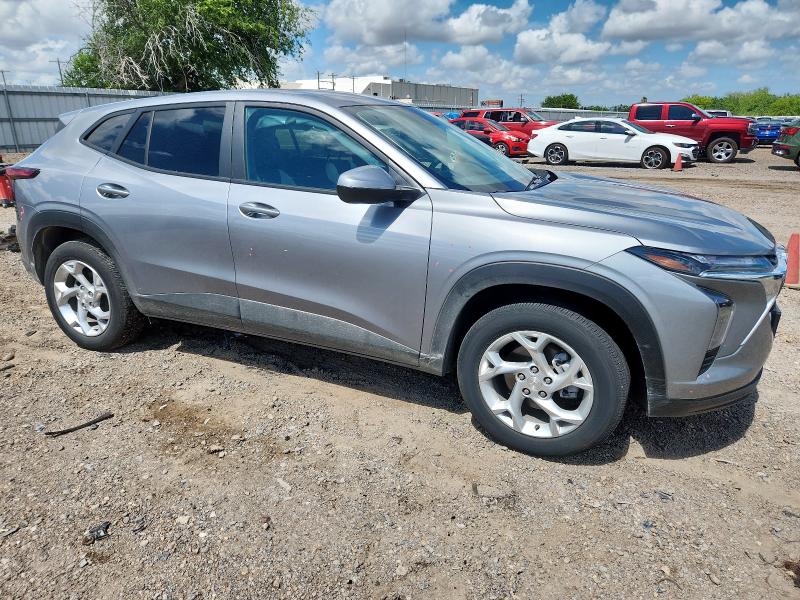 Photo 4 from auction – 2025 CHEVROLET TRAX LS with VIN KL77LFEP7SC046857