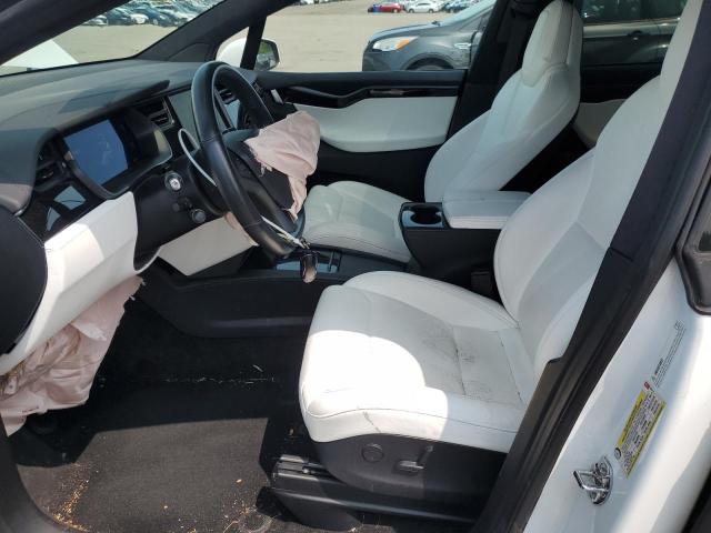 Photo 7 from auction – 2018 TESLA MODEL X with VIN 5YJXCBE23JF103119