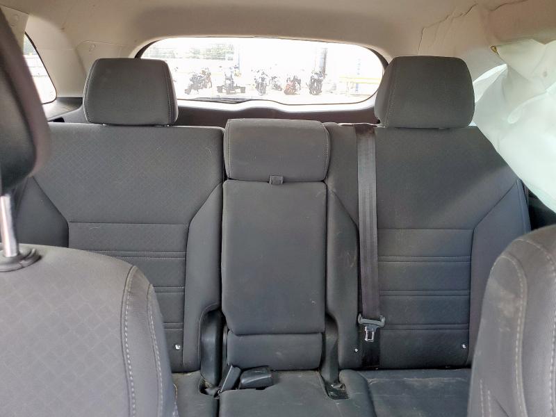 Photo 10 from auction – 2016 KIA SORENTO LX with VIN 5XYPGDA31GG137110