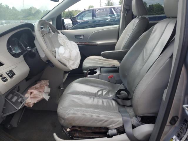 Photo 7 from auction – 2011 TOYOTA SIENNA with VIN 5TDYK3DC3BS140112