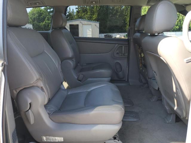 Photo 11 from auction – 2004 TOYOTA SIENNA CE with VIN 5TDZA23C44S127231