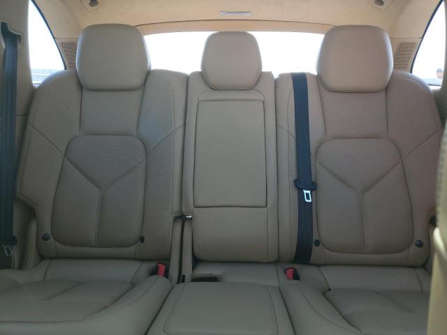 Photo 10 from auction – 2015 PORSCHE CAYENNE TU with VIN WP1AC2A27FLA81270