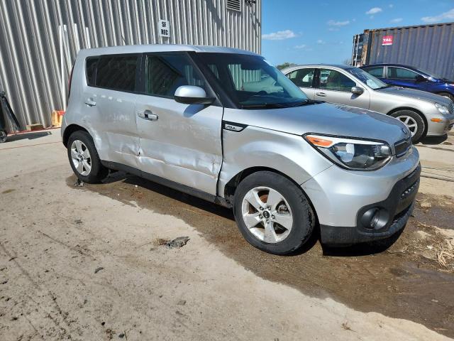 Photo 4 from auction – 2019 KIA SOUL with VIN KNDJN2A21K7661757