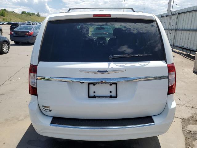 Photo 6 from auction – 2016 CHRYSLER TOWN & COU with VIN 2C4RC1BG6GR288489