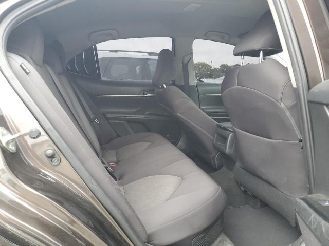 Photo 10 from auction – 2020 TOYOTA CAMRY LE with VIN 4T1C31AK4LU526487